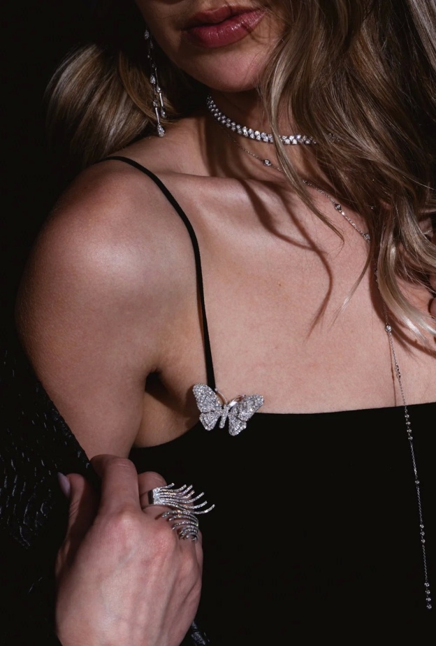 أجمل موديلات بروشات الفراشة