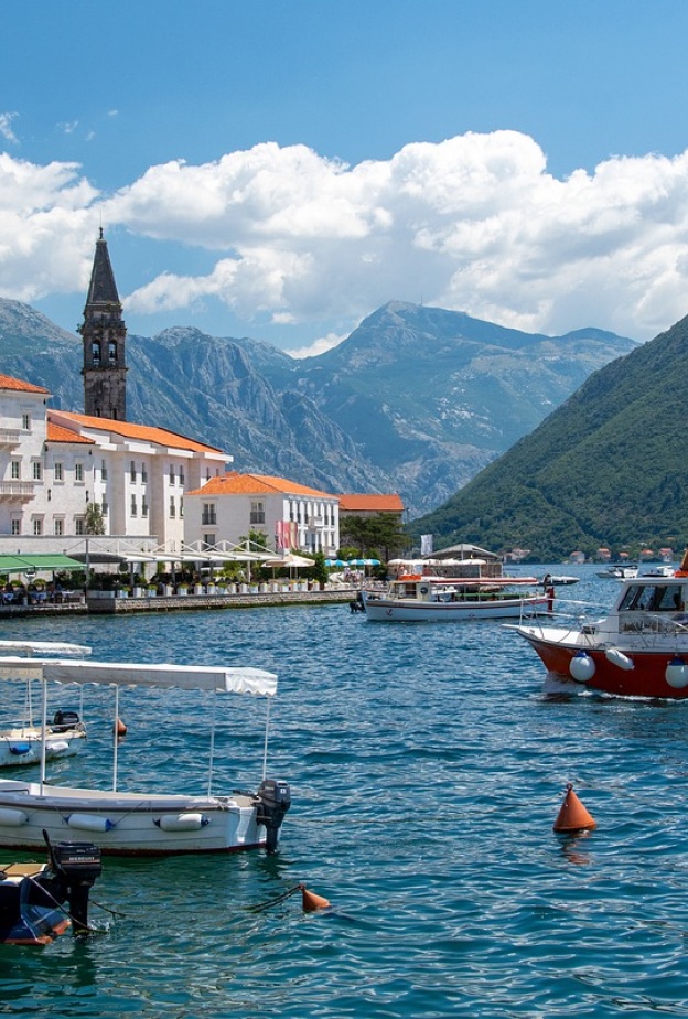 أجمل وجهات السياحة في مونتنيغرو 2024 بواسطة pixelRaw