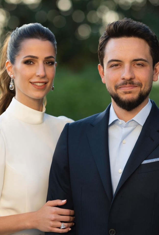 الأميرة رجوة زوجة الأمير الحسين بن عبد الله تُرزق بطفلتها الأولى "إيمان"