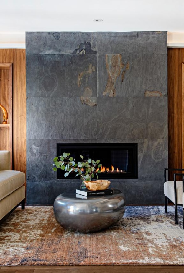 الإضاءة مهمة لإبراز جمال السجاد والكنب