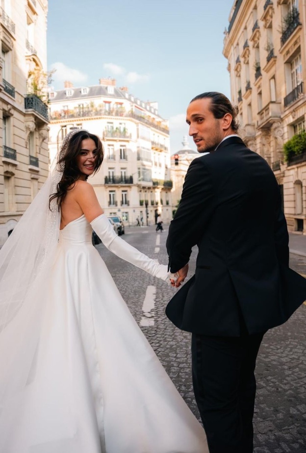 مشاهير أتراك تزوجوا في النصف الأول من 2024