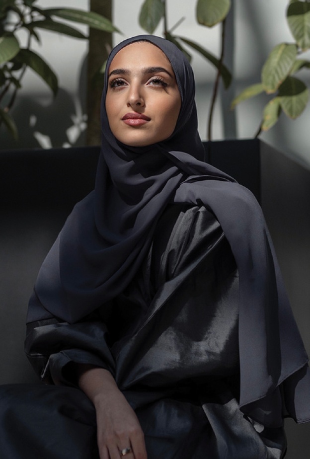 المصممة وعد الحمادي علامة GABI