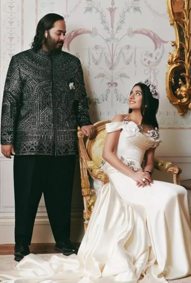 راديكا ميرشانت تتصدر الترند بعد انتشار شائعات انفصالها عن زوجها الميلياردير أنانت أمباني