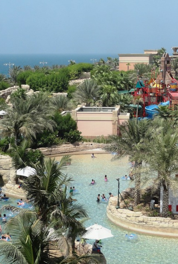 حديقة أكوافنتشر المائية في دبي بواسطة Fabio Achilli