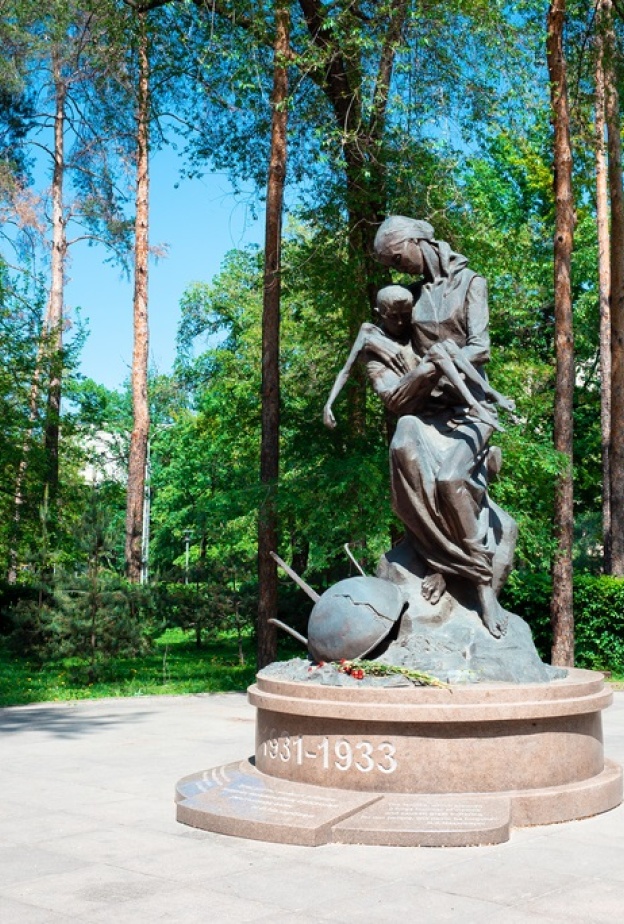 جولة سياحية رائعة لعشاق الثقافة في متاحف ألماتي في كازاخستان