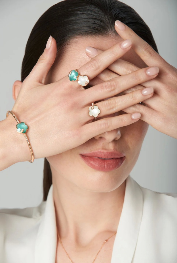 خواتم مرصوفة بأحجار ملوّنة تصاميم 2024 