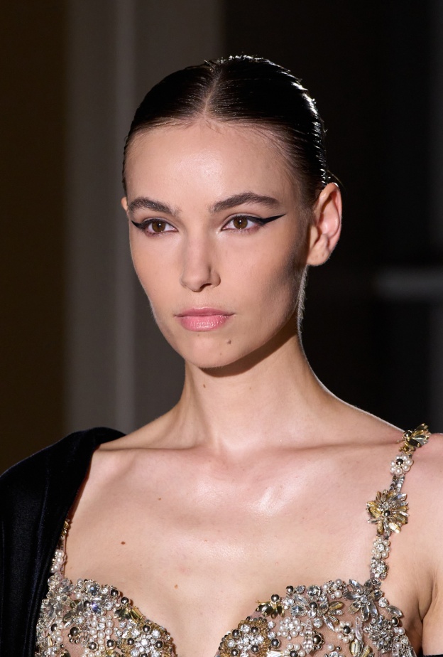 تقنية الليزر لعلاج مشاكل الوجه المختلفة