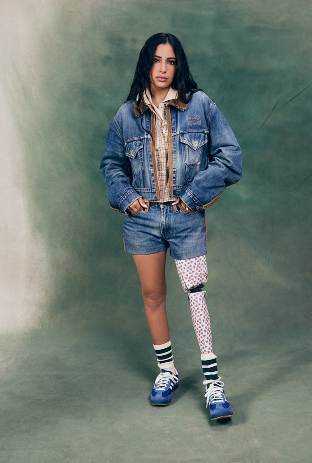 رانيا حماد عارضة أزياء مصرية وأم وناجية بطرفٍ صناعي