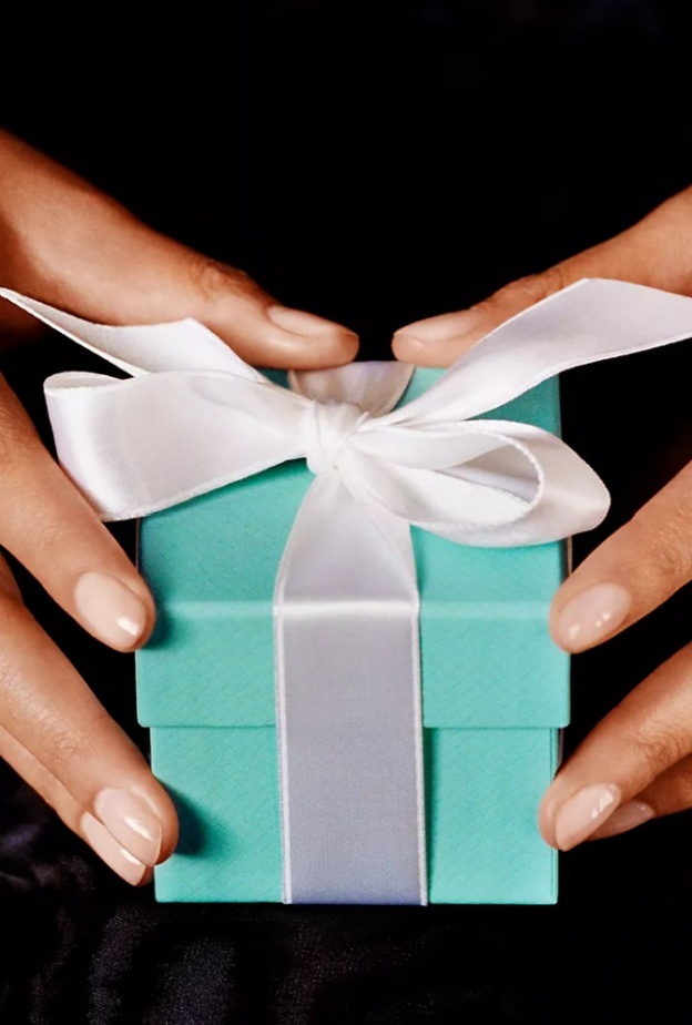 ما سرّ علبة تيفاني الزرقاء؟  