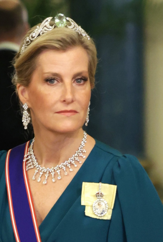 صوفيا دوقة إدنبرة تمزج الحداثة والجرأة بأسلوب أنيق