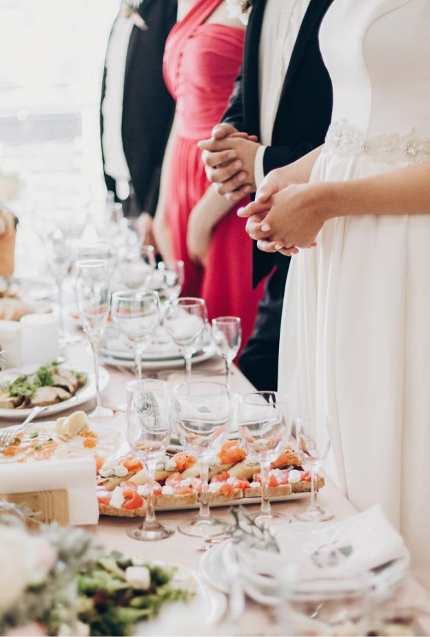 قائمة طعام شهية وفخمة ننصح بهالحفلات الزفاف 