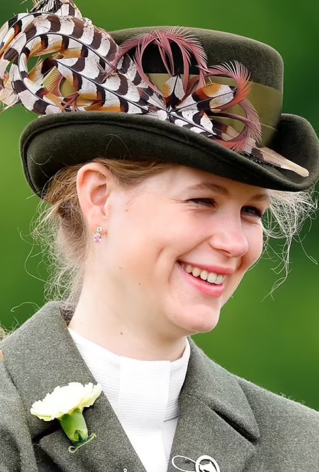 ليدي لويز وندسور أول أميرة بريطانية تلتحق بالجيش منذ الملكة إليزابيث الثانية