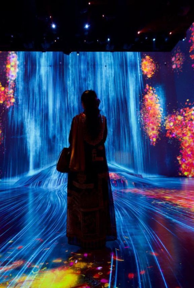 حصد اهتمام أكثر من 52 ألف زائر.. كل ما تريدون معرفته عن متحف "تيم لاب بلا حدود" في جدة