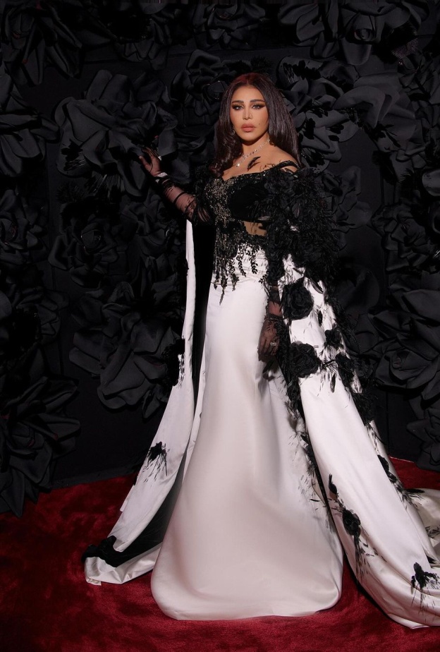 جولة للتعرف على تصاميم المجوهرات المُبهرة والمُبتكرة للنجمة أحلام فنانة الخليج