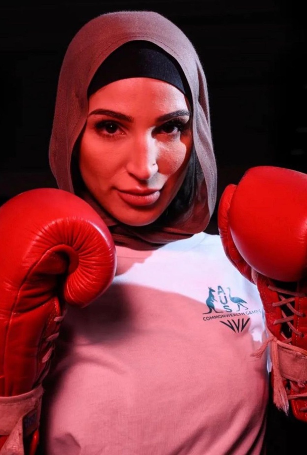 تينا رحيمي Tina Rahimi أول ملاكمة مسلمة تمثل أستراليا في الألعاب الأولمبية  (1)
