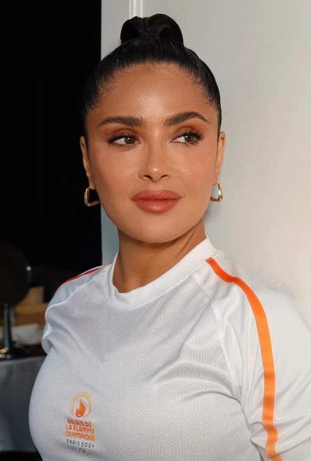 سلمى حايك صورة من حسابها على انستغرام