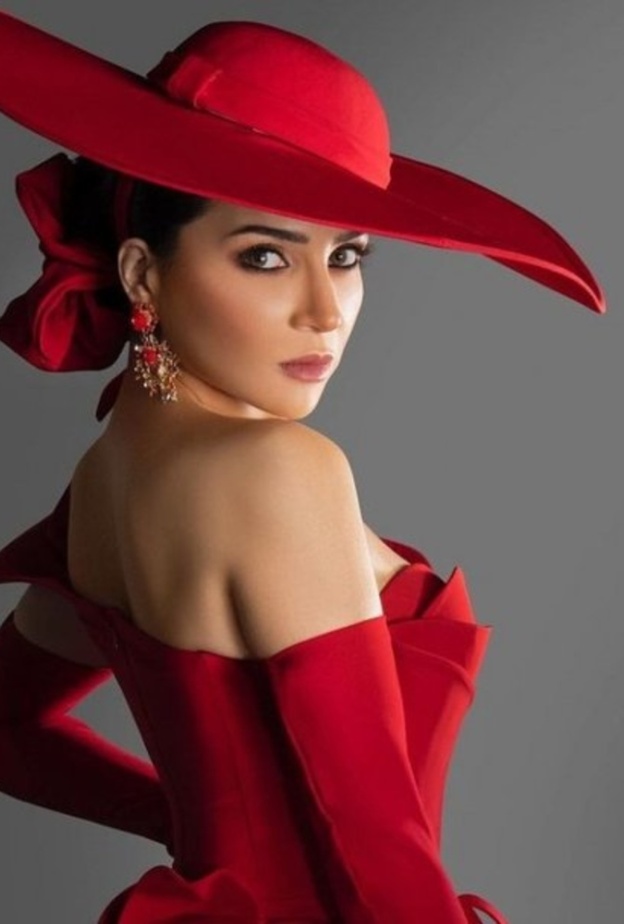 مي عز الدين