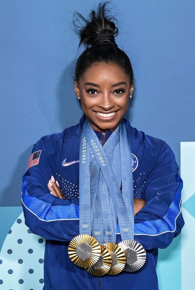 سيمون بايلز