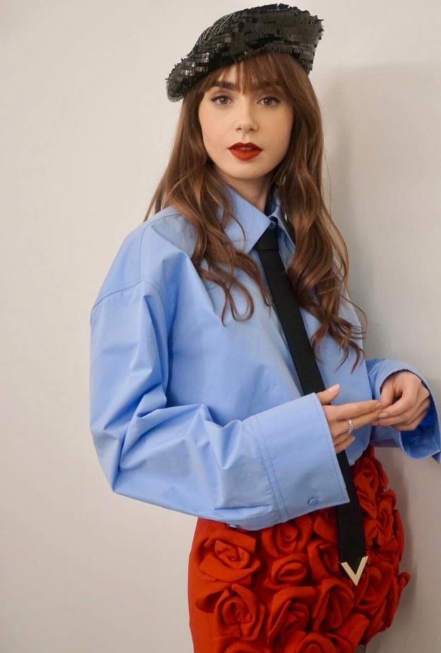 ليلي كولينز