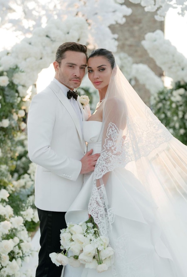 حفل زواج رومانسي لإيمي جاكسون في إيطاليا