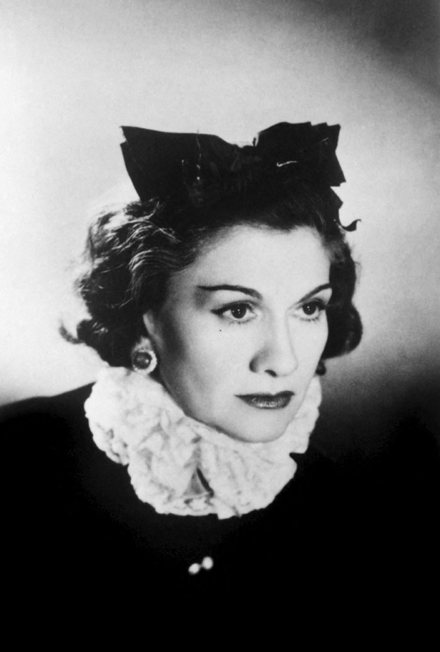 عالم الموضة يحتفل بـ140 عامًا على "كوكو شانيل": مصممة أحدثت ثورة وابتكاراتها حاضرة حتى اليوم