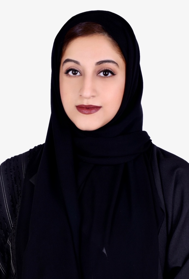 في يوم المرأة الإماراتية "هي" تلتقي رائدات متميزات.. فاطمة الكعبي: نصيحتي لكل إماراتية طموحة هي التركيز على الأهداف