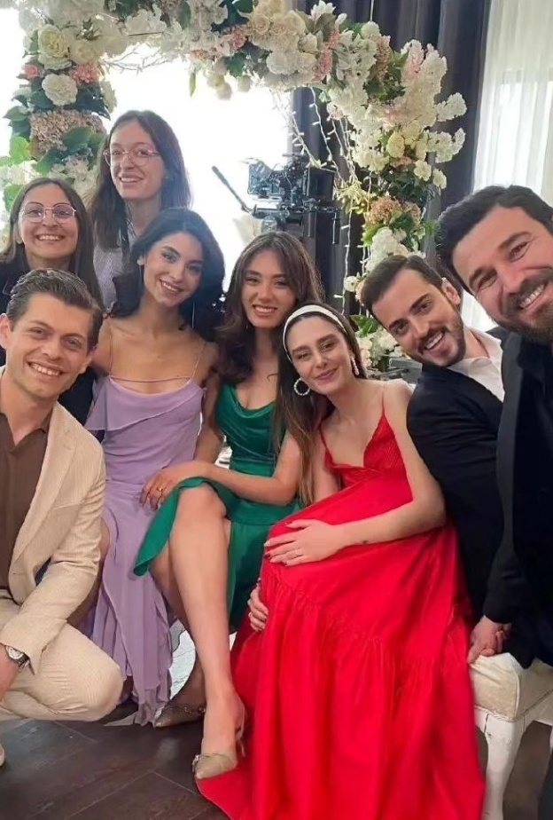 صناع الموسم الجديد من مسلسل المتوحش 