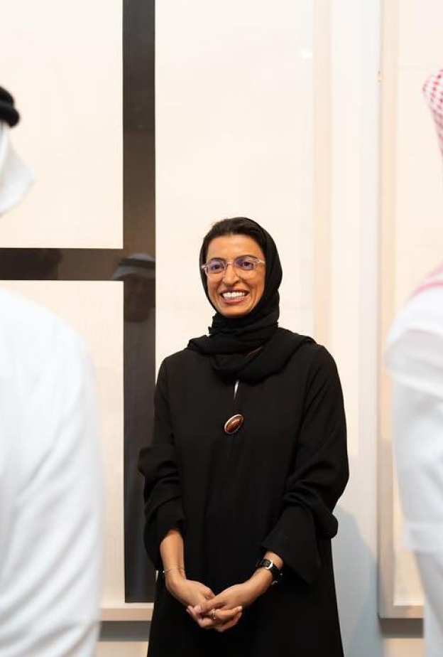 في يوم المرأة الإماراتية .. من الخارجية إلى التعليم والسعادة 8 وزيرات إماراتيات يصنعن القرار ويشكلن مستقبل البلاد