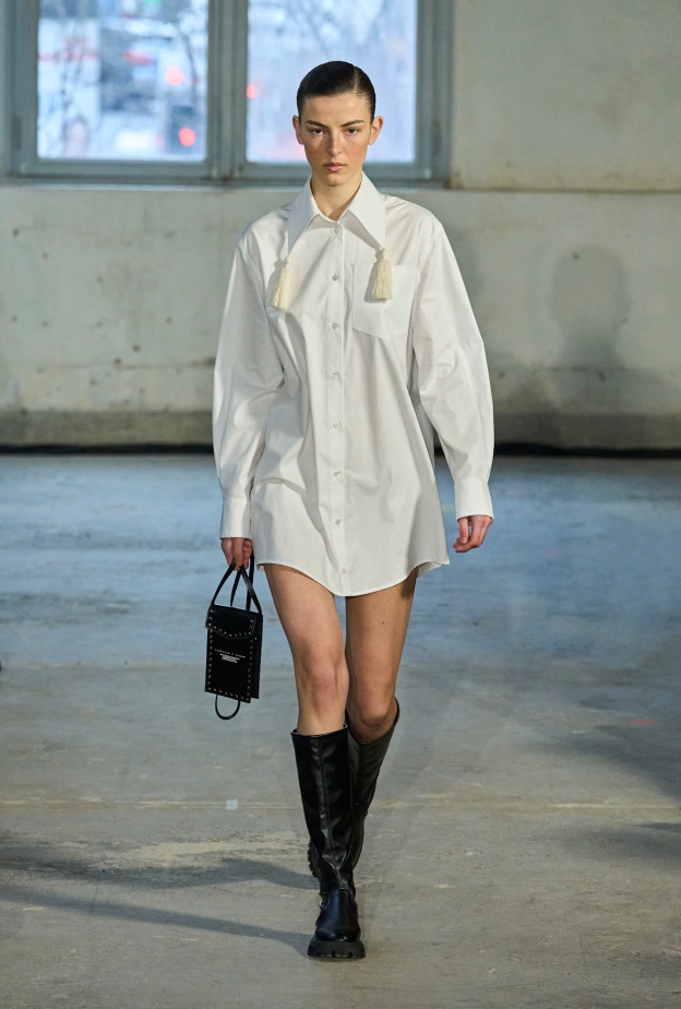 طرق تنسيق فستان القميص لتتحولي إلى أيقونة موضة