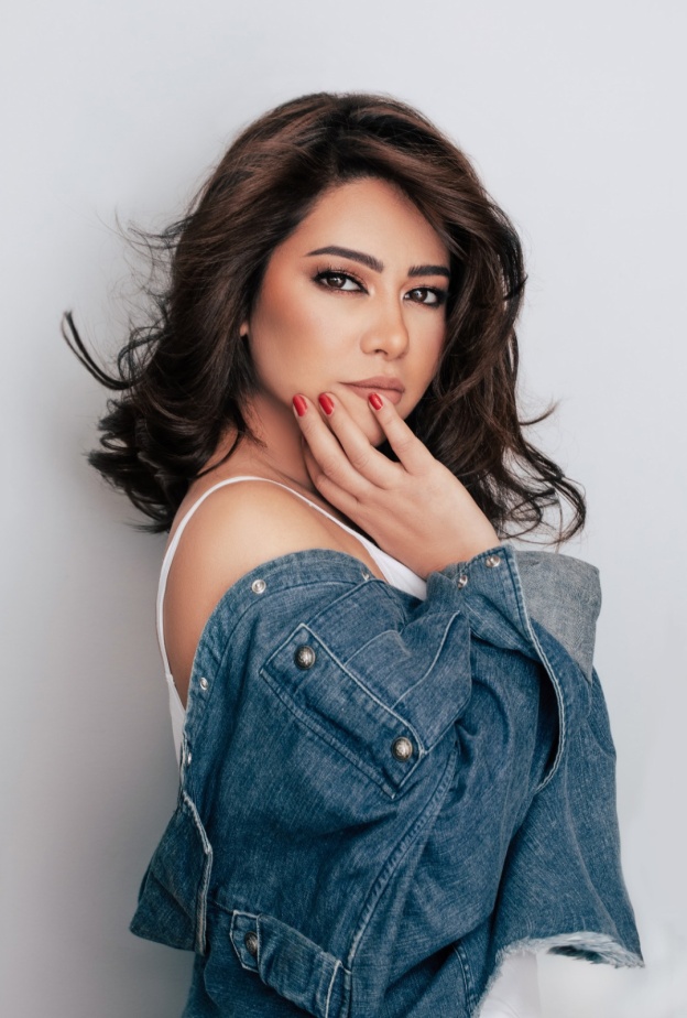 شيرين عبد الوهاب في إطلالة حديثة