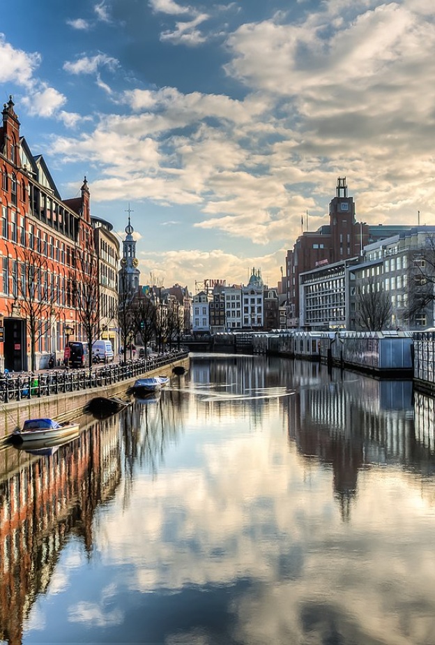 أمستردام من أجمل وجهات السياحة في هولندا بواسطة Lies Thru a Lens
