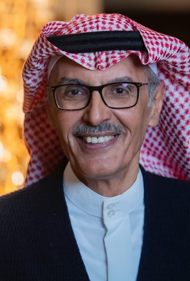 الأمير الشاعر بدر بن عبدالمحسن