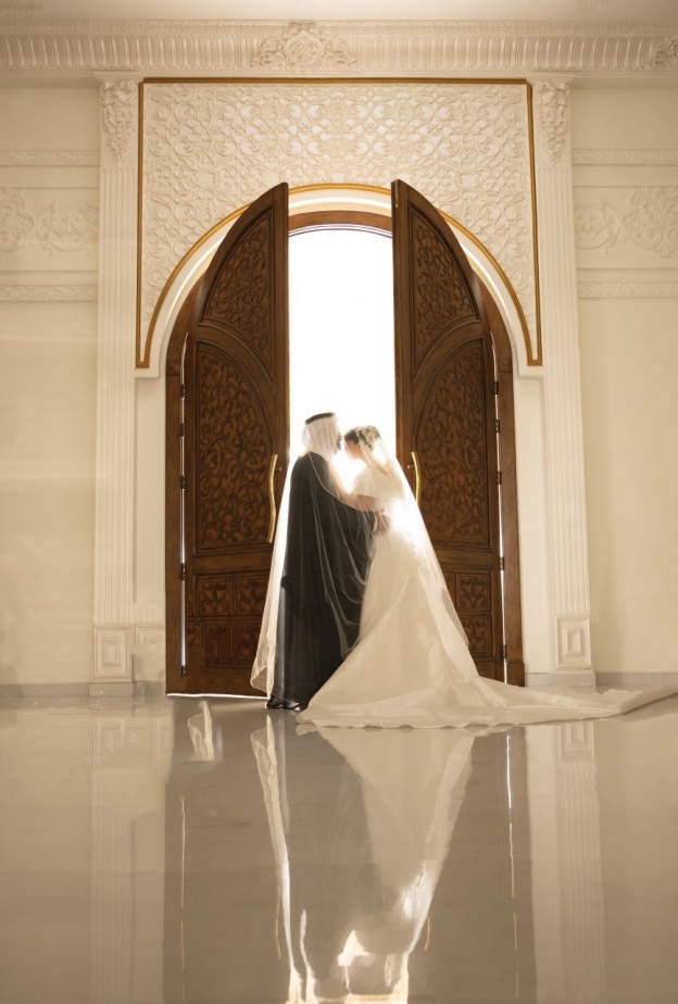 تصوير عروسين بكاميرا المصورة البتول الصادق