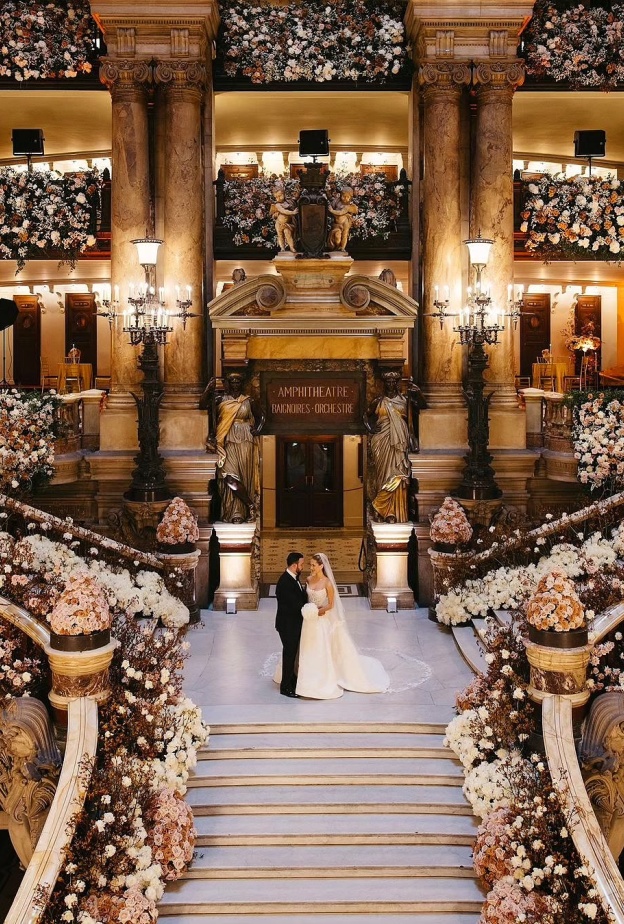 زفاف خيالي في دار الأوبرا