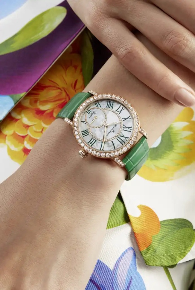 ساعة Ladybird Colors من بلانبان Blancpain