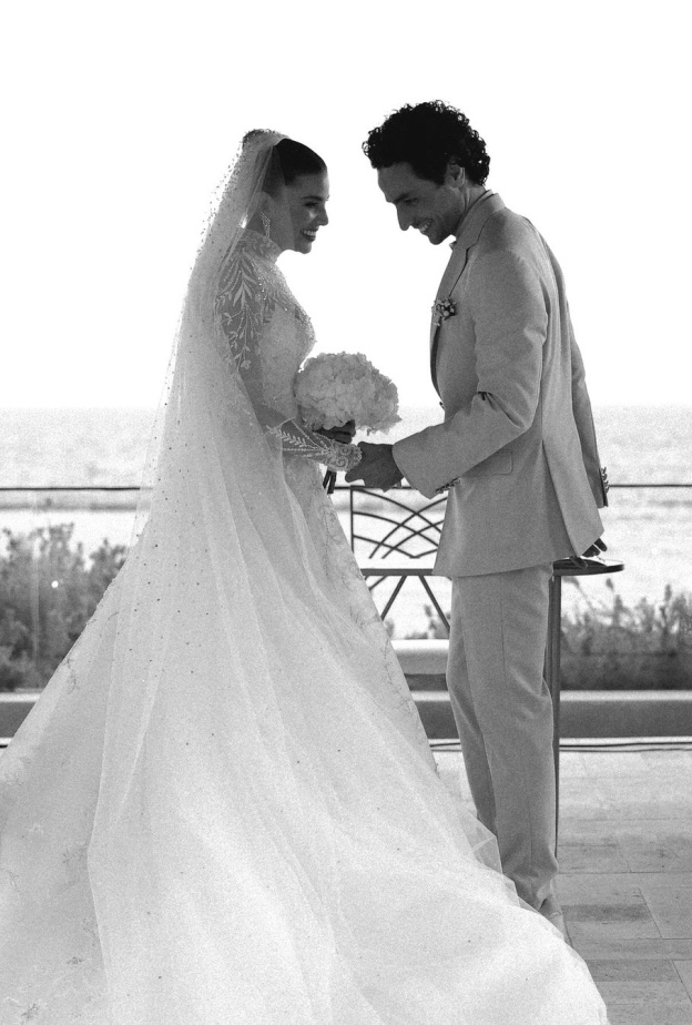 سينتيا صاموئيل نشرت مجموعة من الصور لها مع زوجها ادم بكري احتفالا بذكرى زواجها