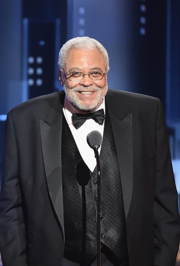 جيمس إيرل جونز