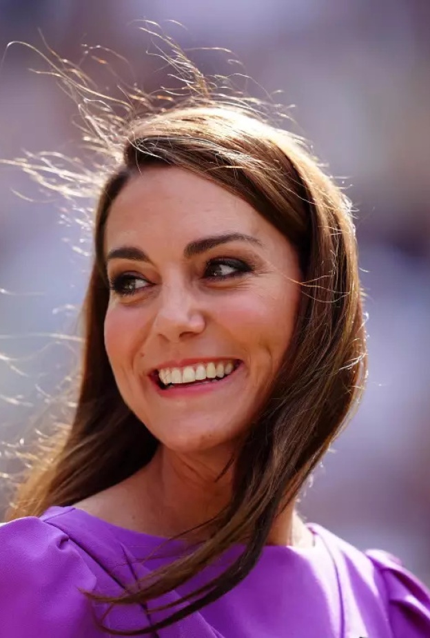 كيت ميدلتون تعود إلى مهامها الرسمية وتعقد اجتماعا في قلعة وندسور