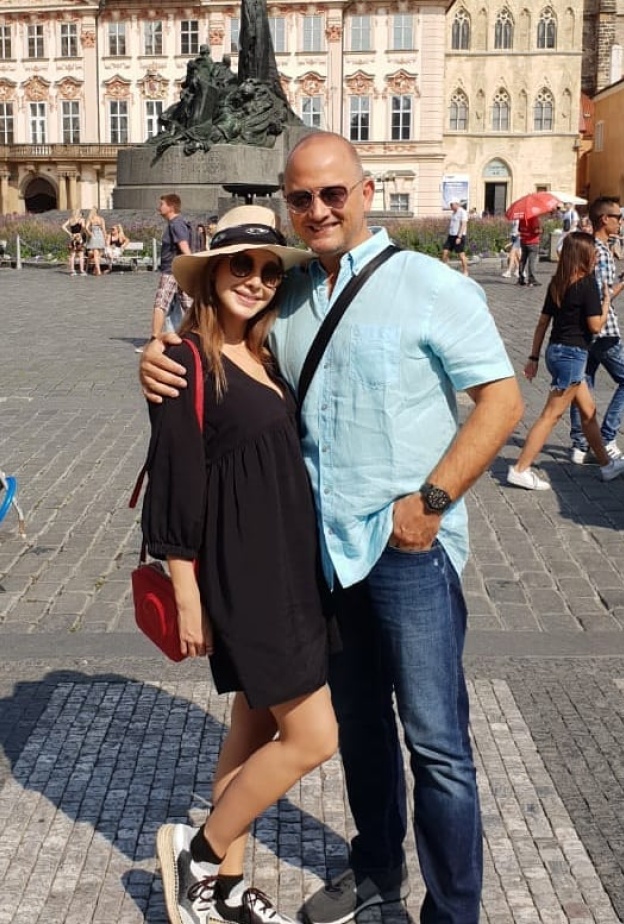 16 عاما من الحب والرومانسية بين نانسي عجرم وزوجها..كيف حققت الاستقرار العائلي؟