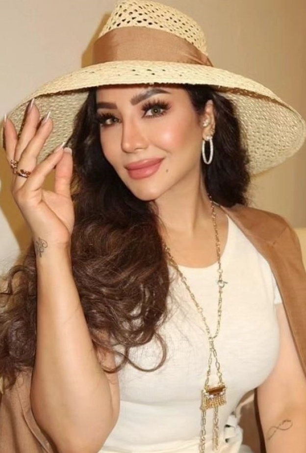 الاعلامية لجين عمران
