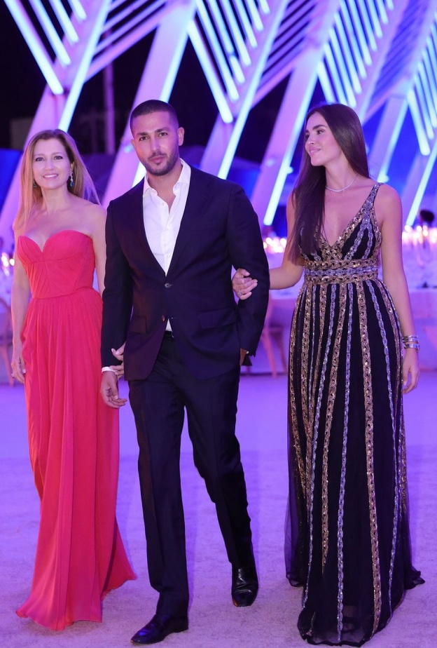 إطلالات مميزة لزوجة إيلي صعب وخطيبة نجله الأردنية زين قطامي في زفاف مايا رعيدي