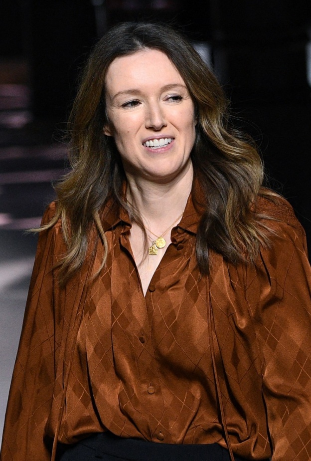  Clare Waight Kellerمديرة إبداعية لعلامة Uniqlo