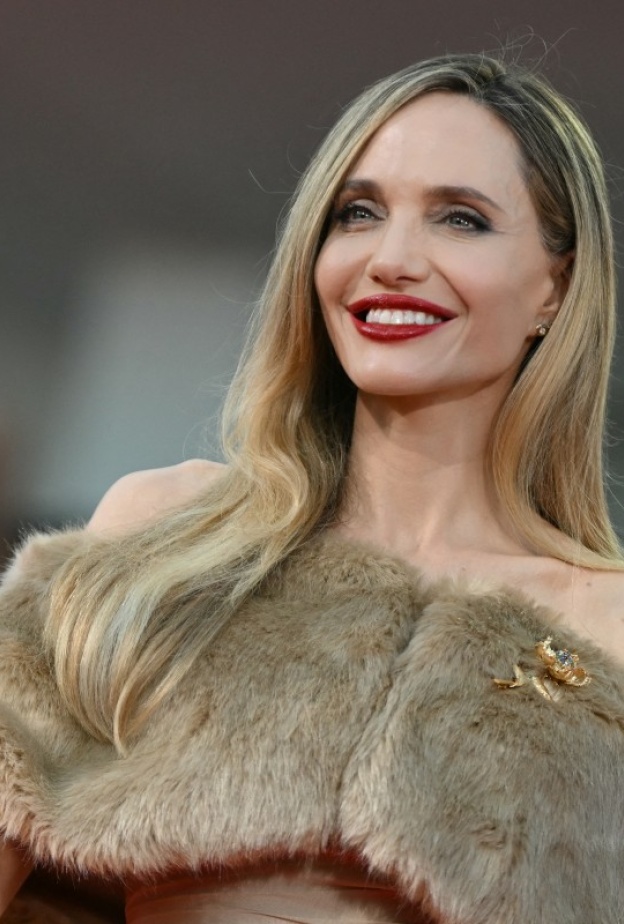 أنجلينا جولي