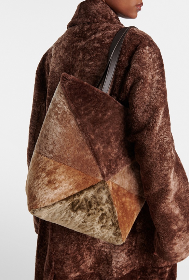 Animal Kingdom... صيحة جريئة مستوحاة من عالم الحيوان 