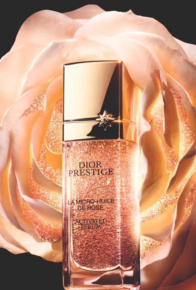 ديور تكشف عن LA MICRO-HUILE DE ROSE أول سيروم ثوري متمم للبشرة 