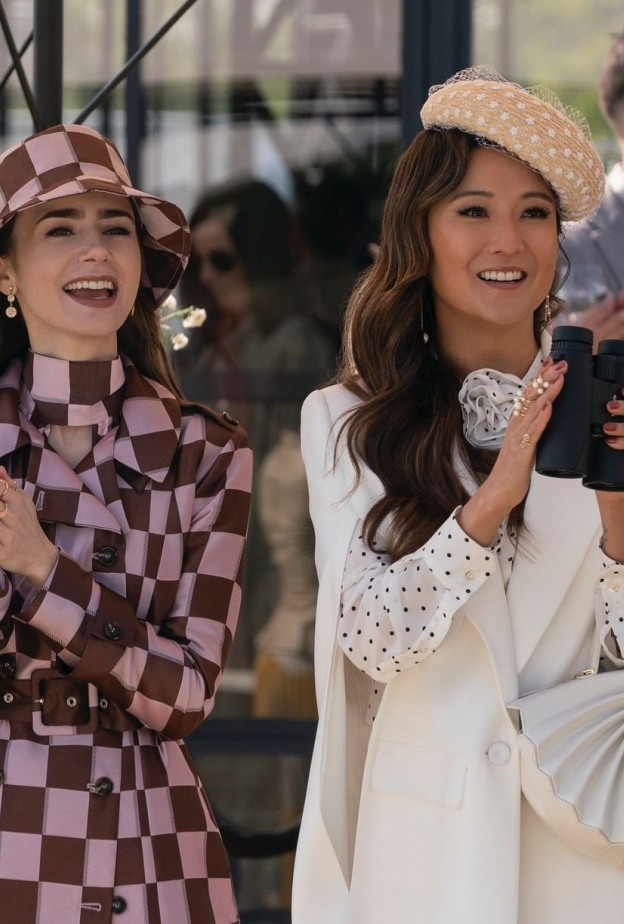 خاص لـ"هي": نجمات "إميلي في باريس" يتألقن بمجوهرات جود بن حليم في الموسم الجديد