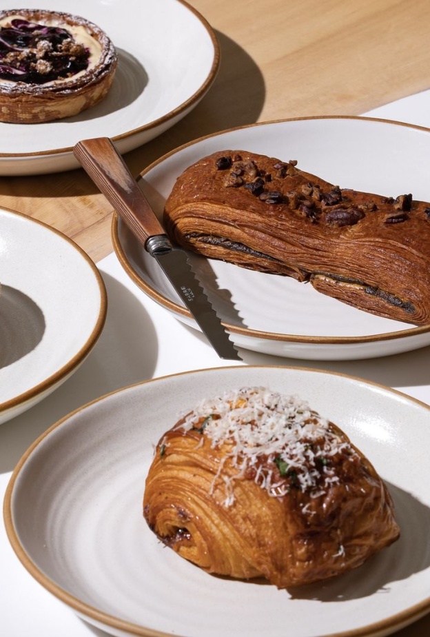 تشسنت بيكري.. الوجهة الأفضل لعشاق المخبوزات في قلب الرياض