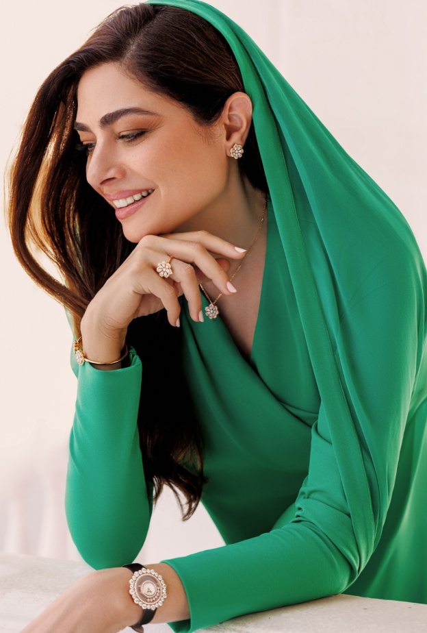 خاص "هي"... هنيدا الصيرفي بمناسبة اليوم الوطني السعودي: أستوحي إلهامي من حضارة المملكة الغنيّة وبيئتها المثمرة