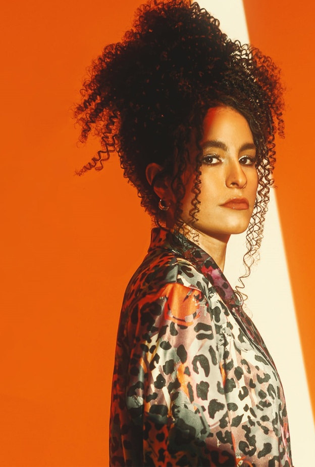 الفنانة سمر طارق