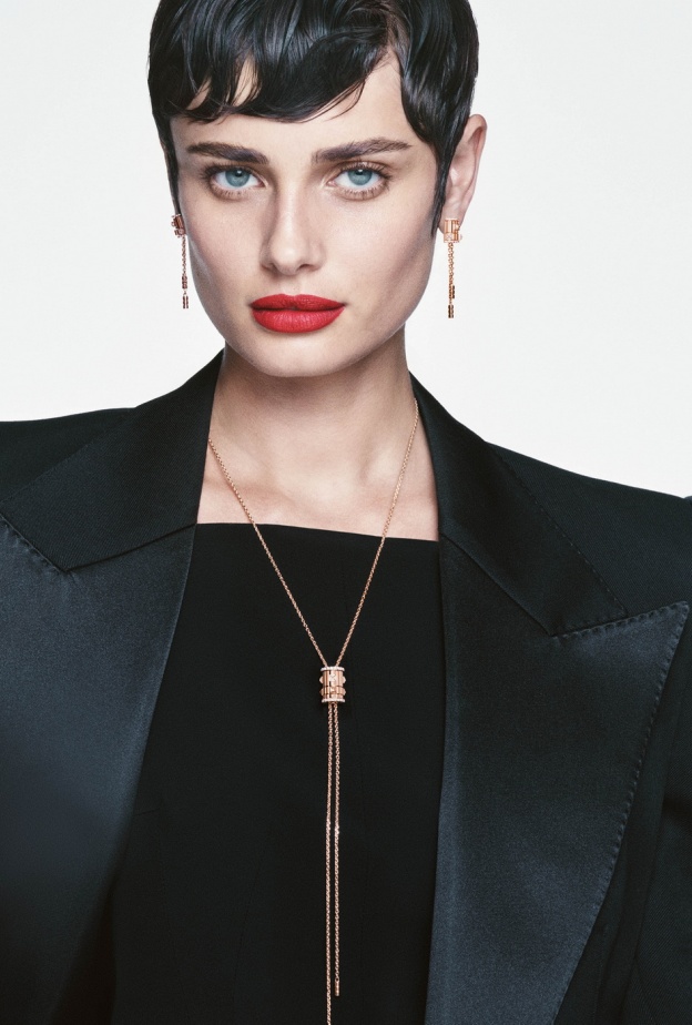 حملة LIFE FROM MINUTES TO MOMENTS